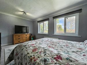 Photo 16- click for photo gallery